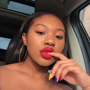 Meet your Posher, Kai